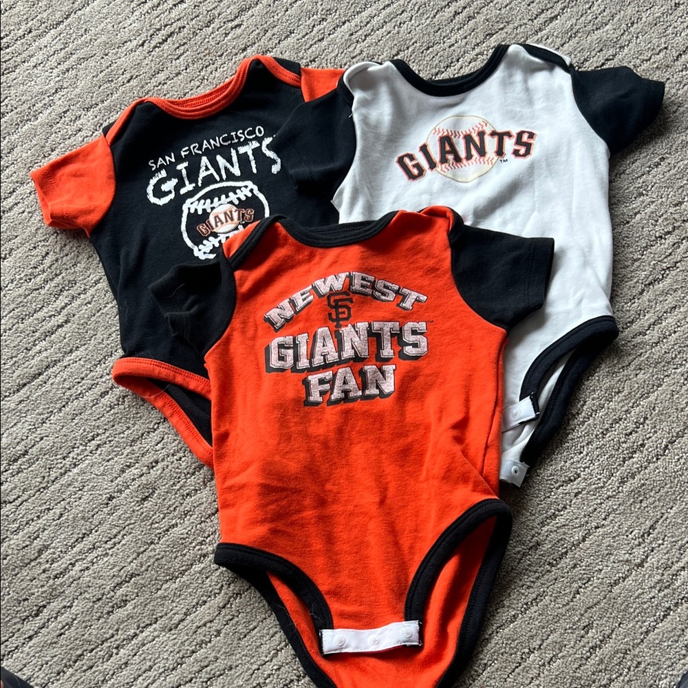 Genuine Merchandise Giants Bodysuit Set - Black, White, Orange